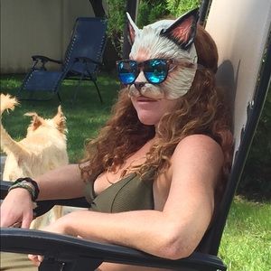 Meet your Posher, Sam